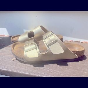 Gold , Tan Birkenstocks